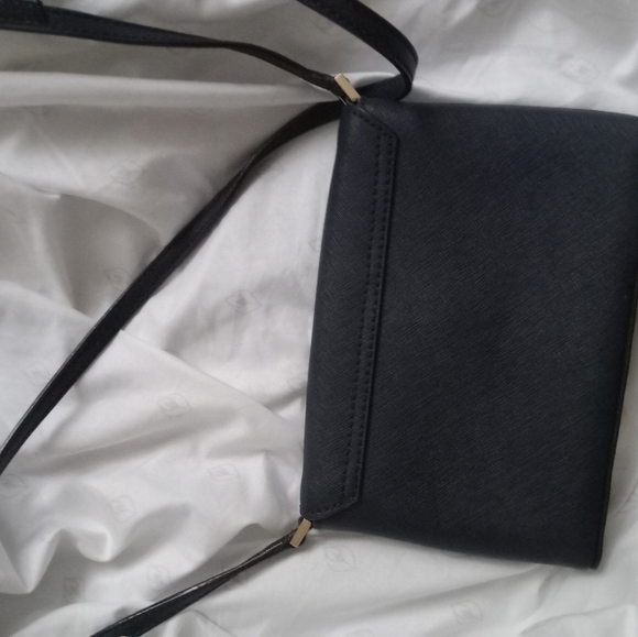 SALE*KATE SPADE ♠️ MINI PURSE - Picture 9 of 13